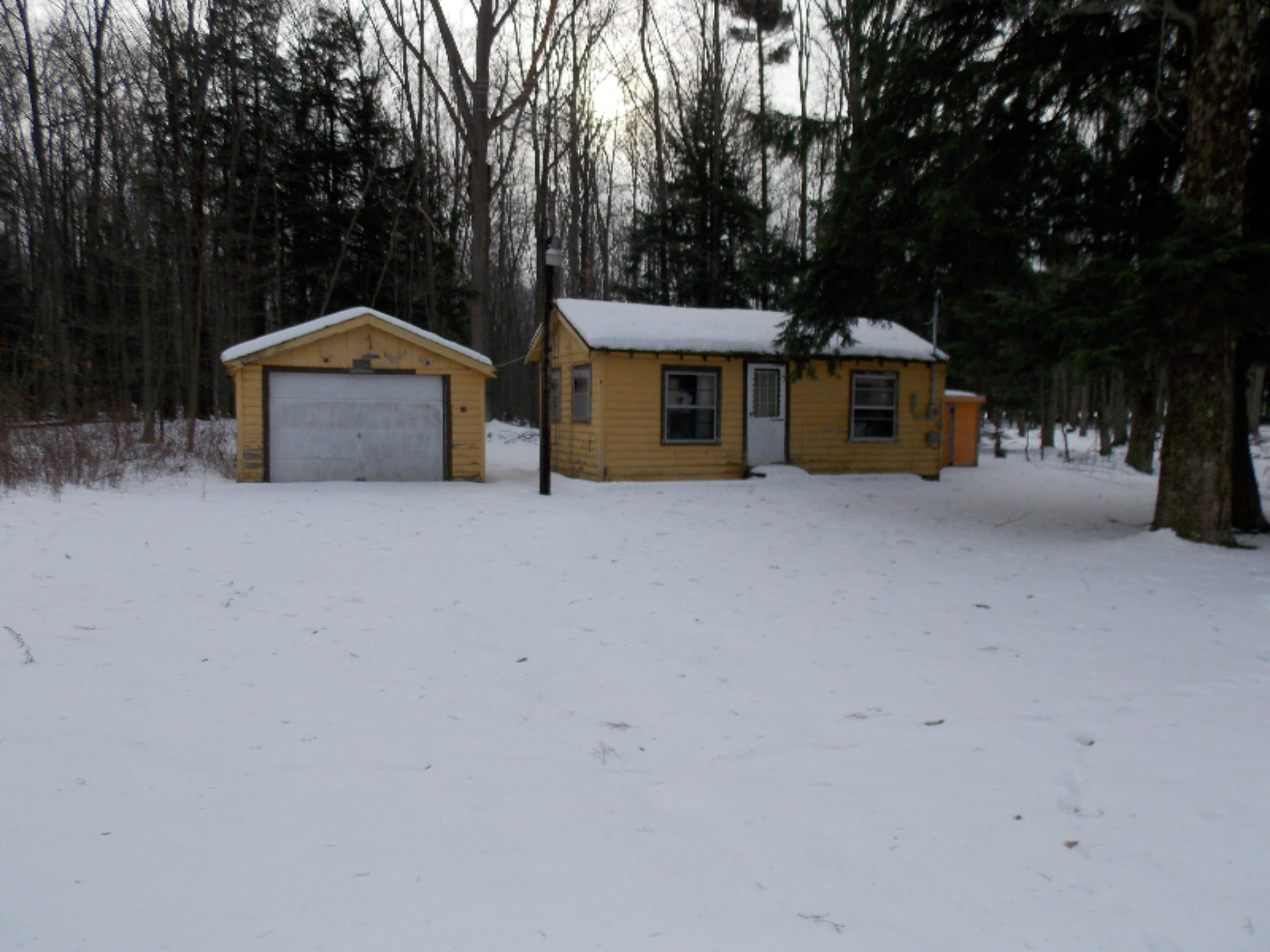 5575 West Angling Road Ludington, MI 49431 - Photo 1 of 4 DSCN1121