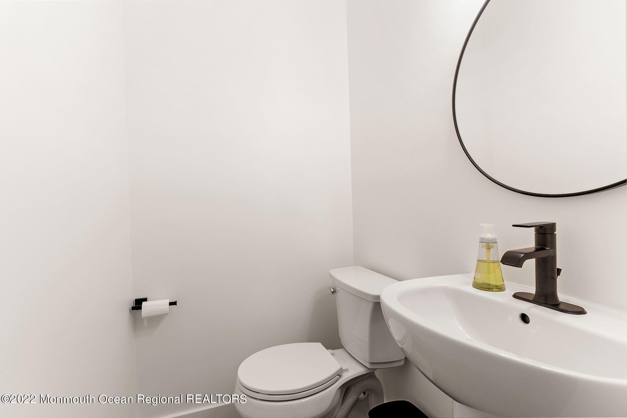 24 North Longview Road Howell, NJ 07731 - Photo 16 of 33 034_24_N_LONGVIEW__399779_747707