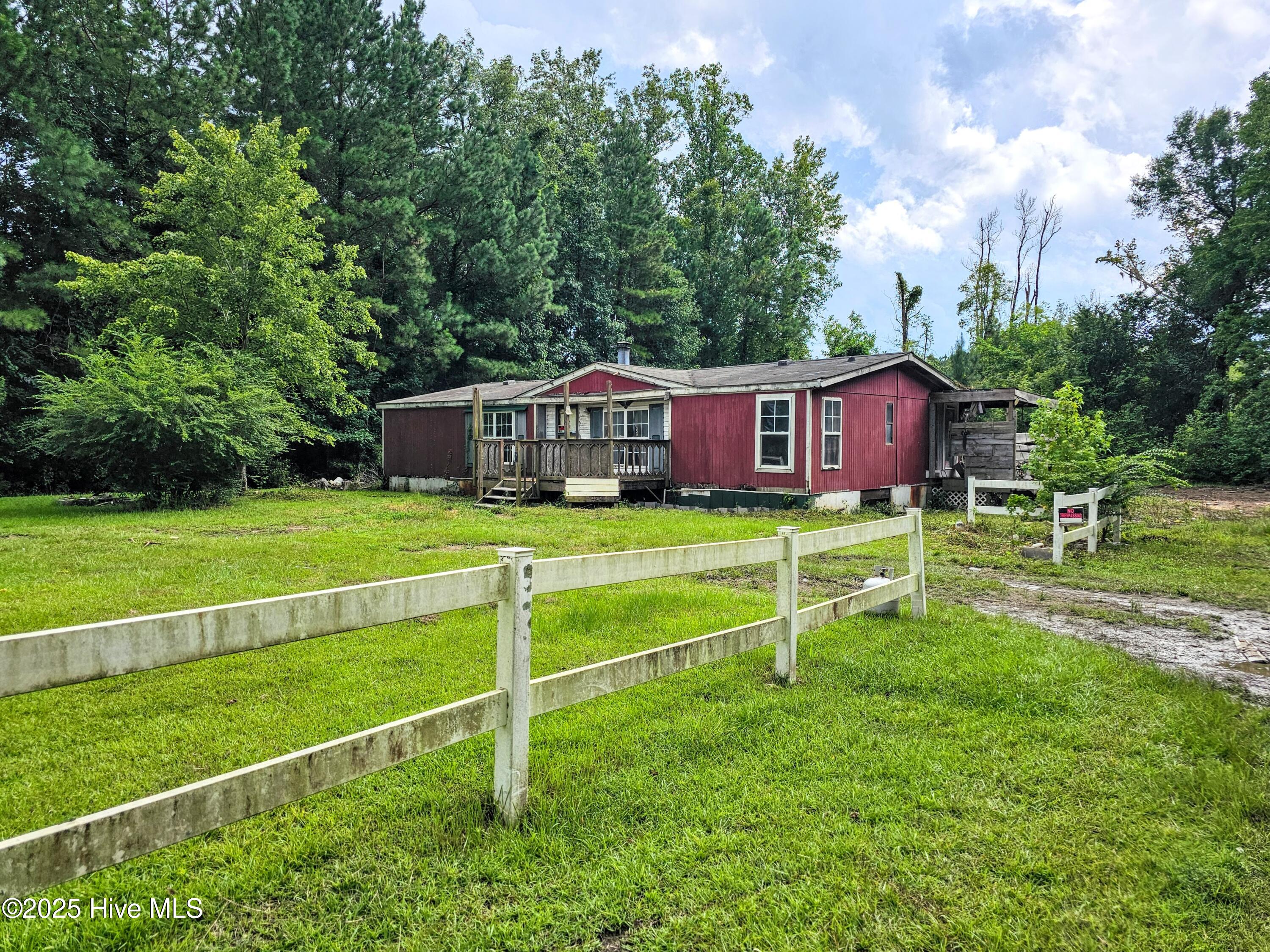 648 Arvida Spur Road Rocky Point, NC 28457 - Photo 20 of 27 20250730_131658