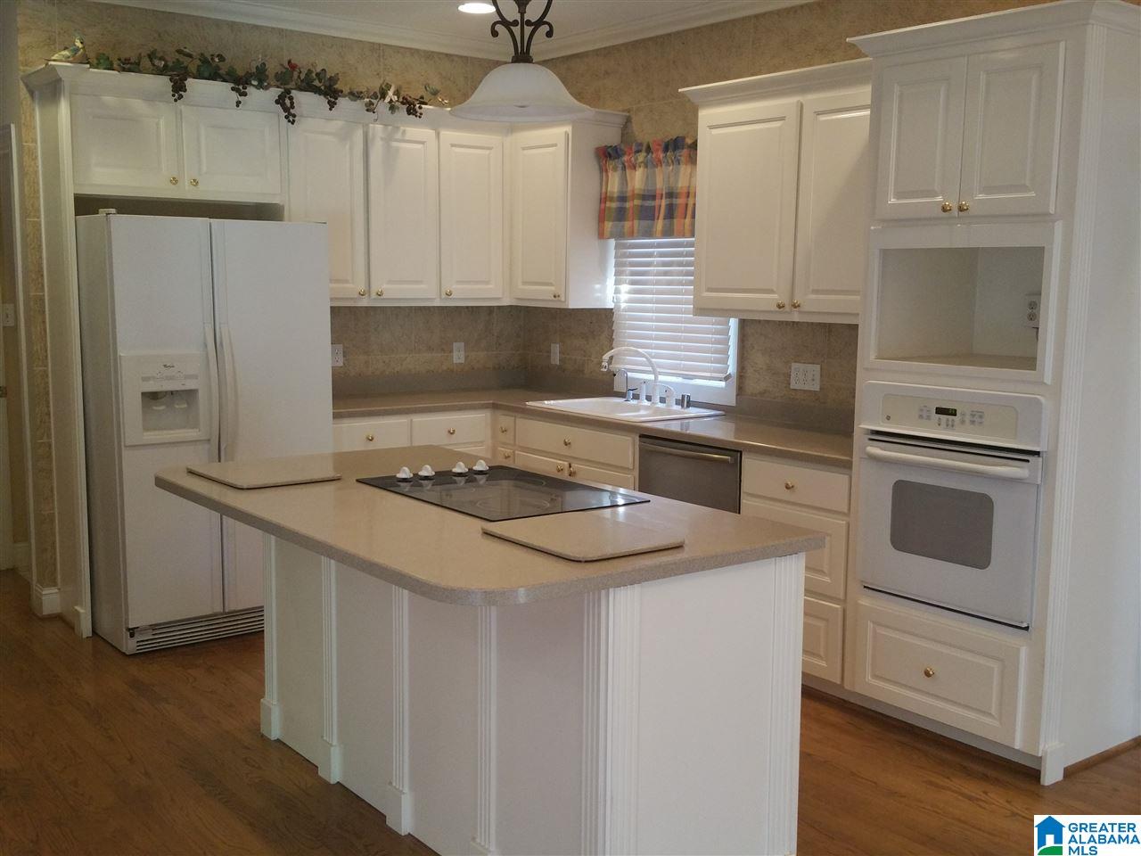 813 13th Court Pleasant Grove, AL 35127 - Photo 3 of 17