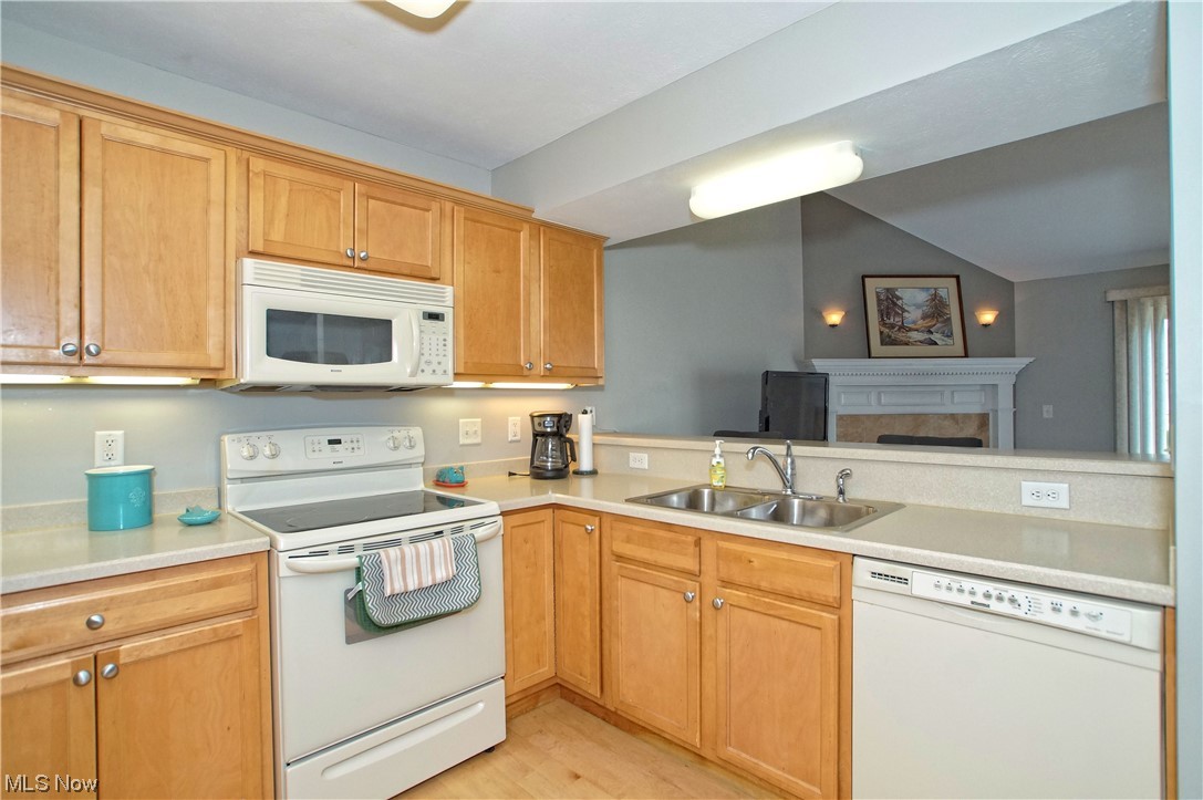 732 Rivers Edge Lane Painesville, OH 44077 - Photo 10 of 32 Gallery Image 10