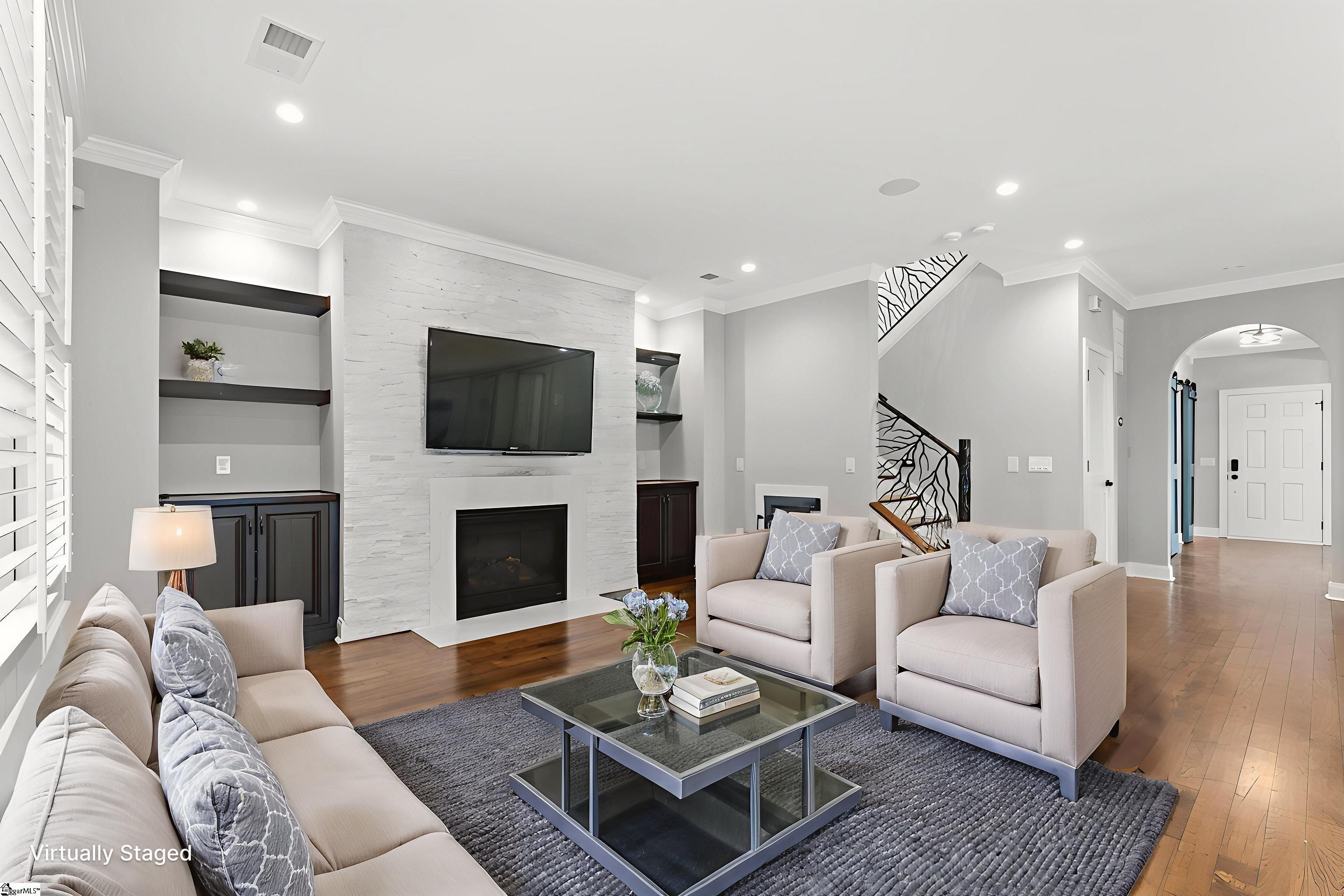 218 Verlin Drive Greenville, SC 29607 - Photo 3 of 43