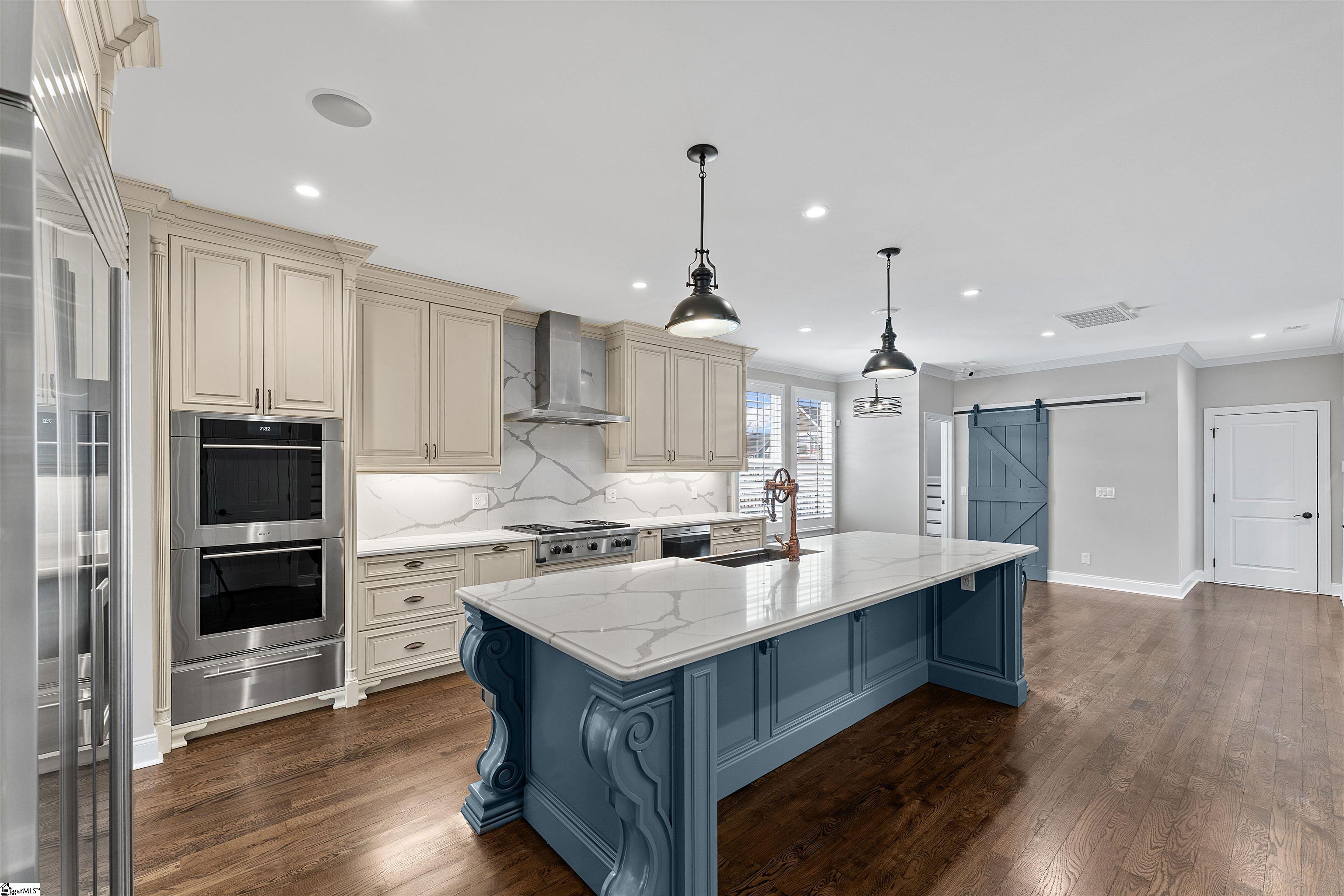 218 Verlin Drive Greenville, SC 29607 - Photo 5 of 43