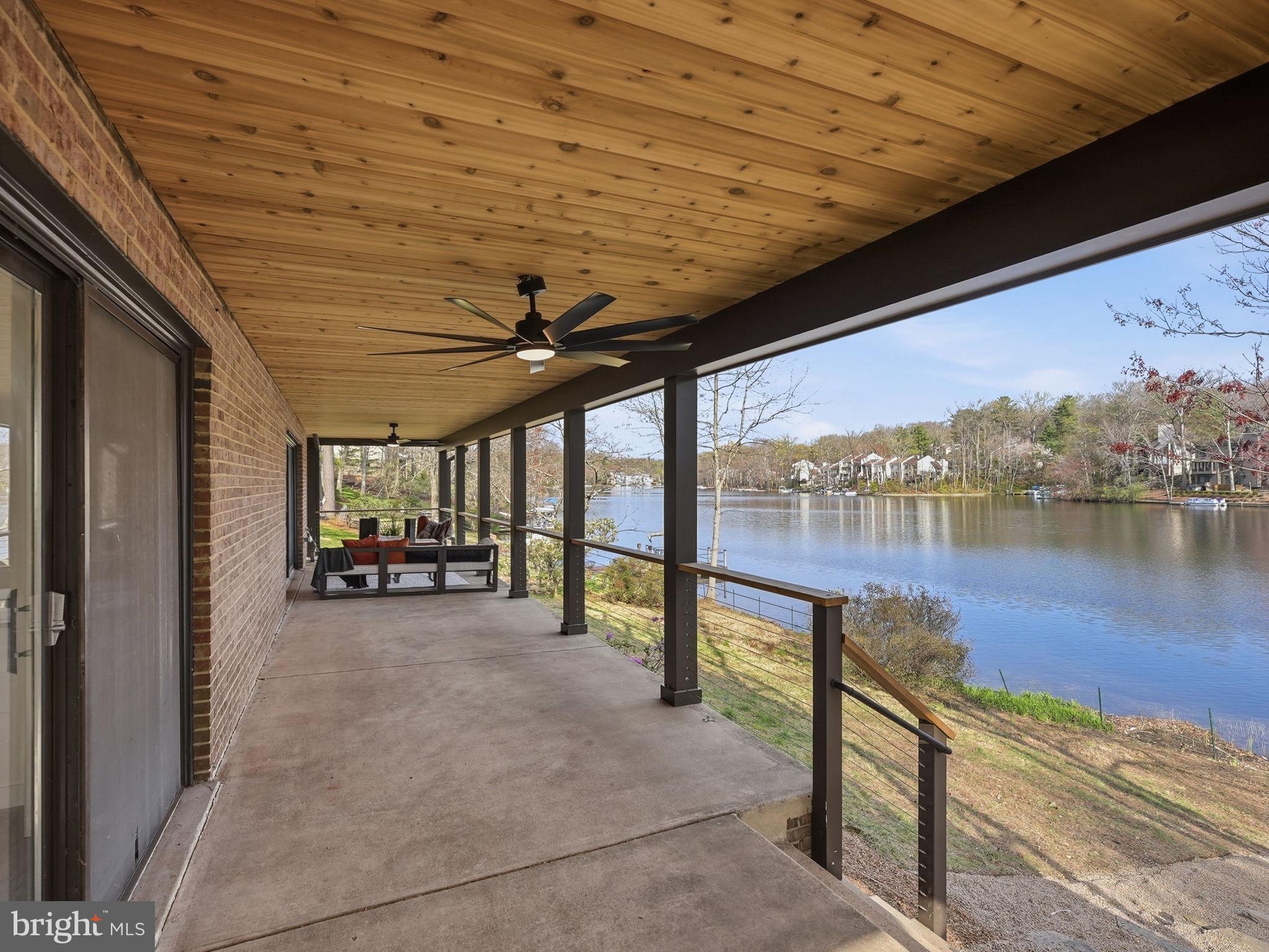 11216 South Shore Road Reston, VA 20190 - Photo 19 of 82