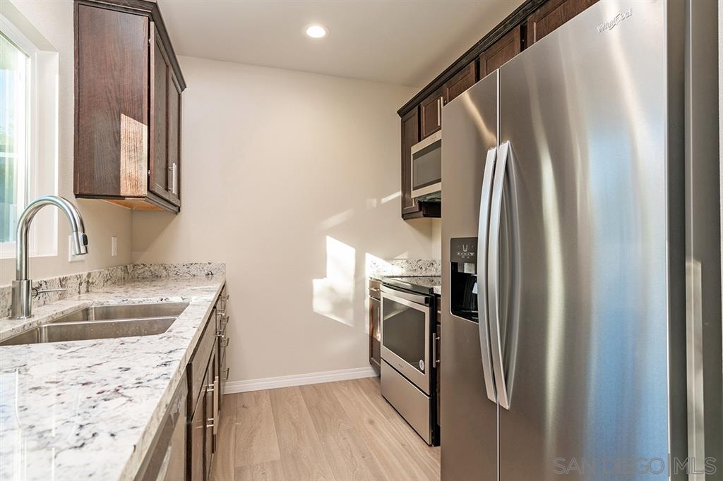 516 Live Oak Park Road Fallbrook, CA 92028 - Photo 17 of 25