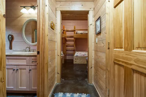 $1,960,000 | 4042 Rocky Ridge Road, Doyle, TN 38559