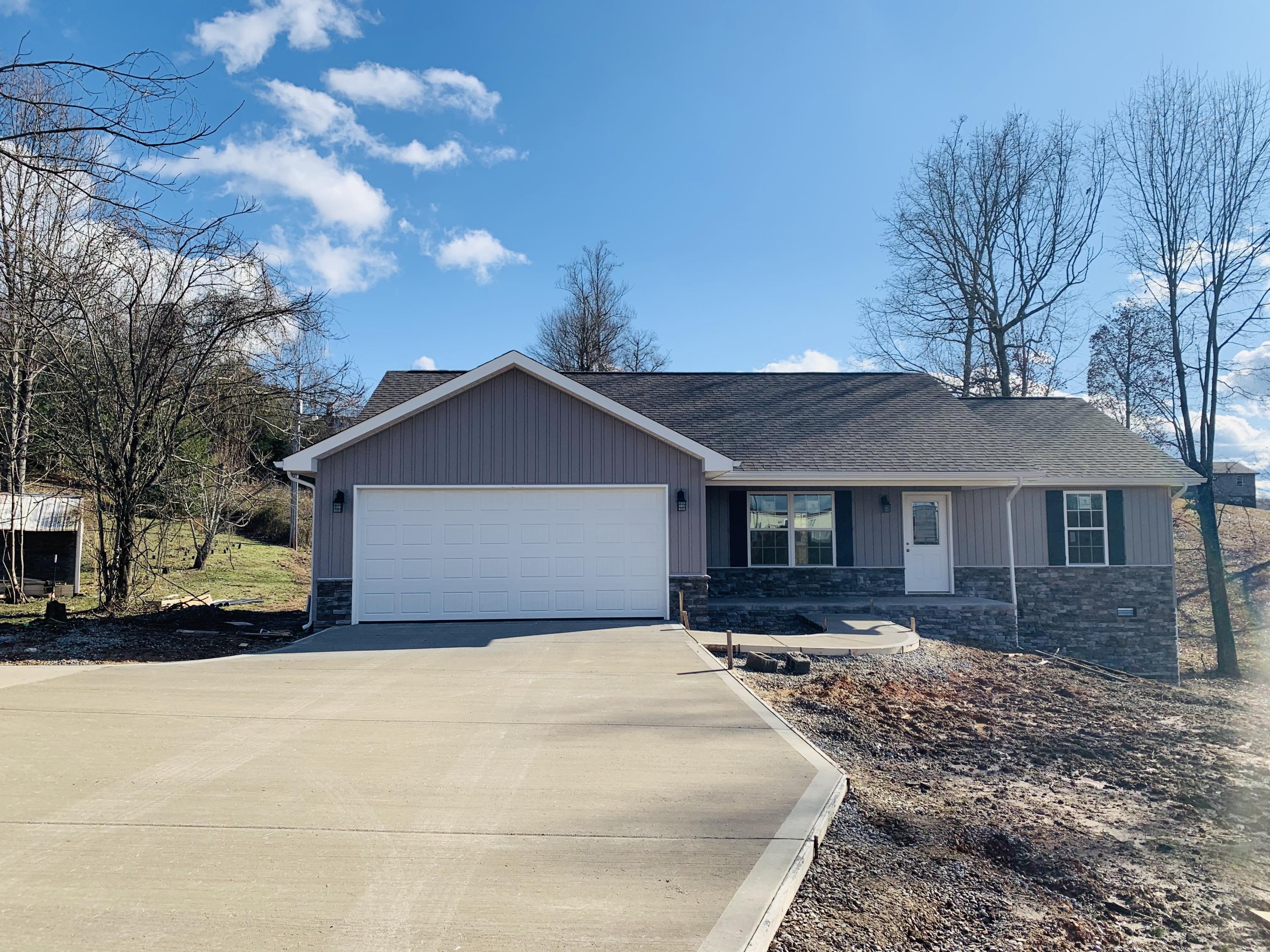 Cline Road New Tazewell, TN 37825 - Photo 2 of 23 2DF35E80-1EDF-4512-A215-C80266763571