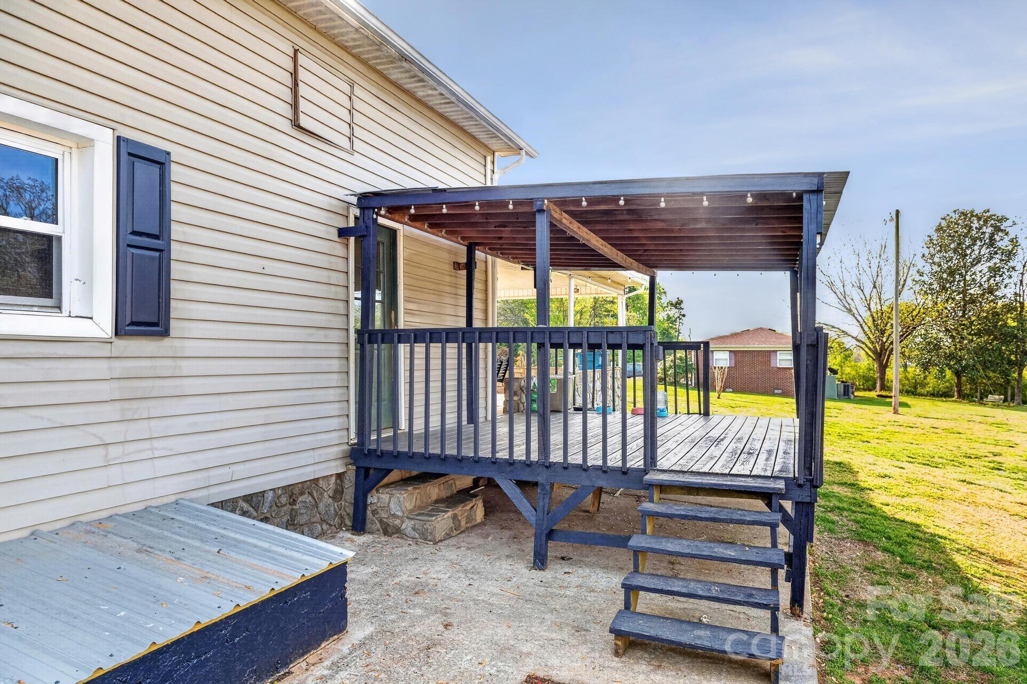 4163 Horseshoe Bend Road Hudson, NC 28638 - Photo 18 of 39