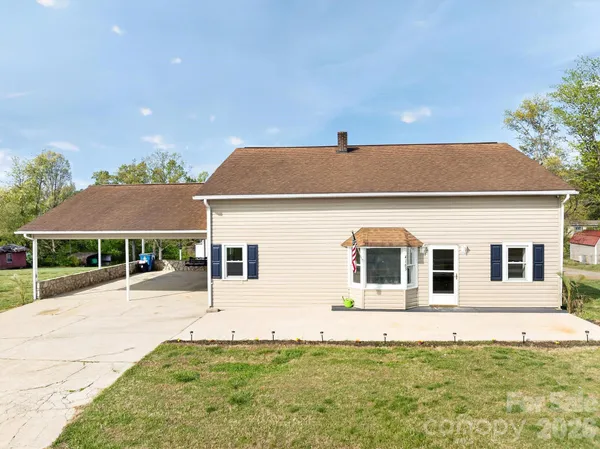 $285,000 | 4163 Horseshoe Bend Road, Hudson, NC 28638