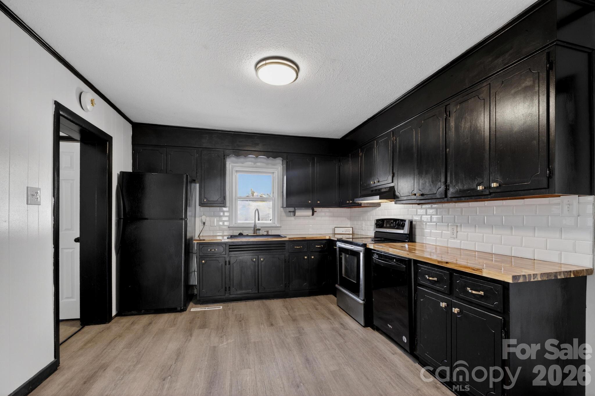 4163 Horseshoe Bend Road Hudson, NC 28638 - Photo 3 of 42