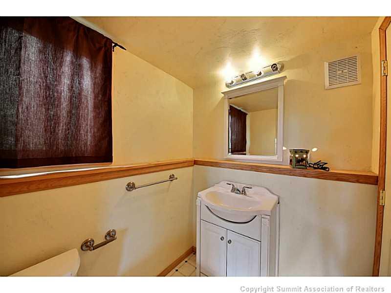 950 Edgewood Road Alma, CO 80420 - Photo 14 of 23 Gallery Image 14