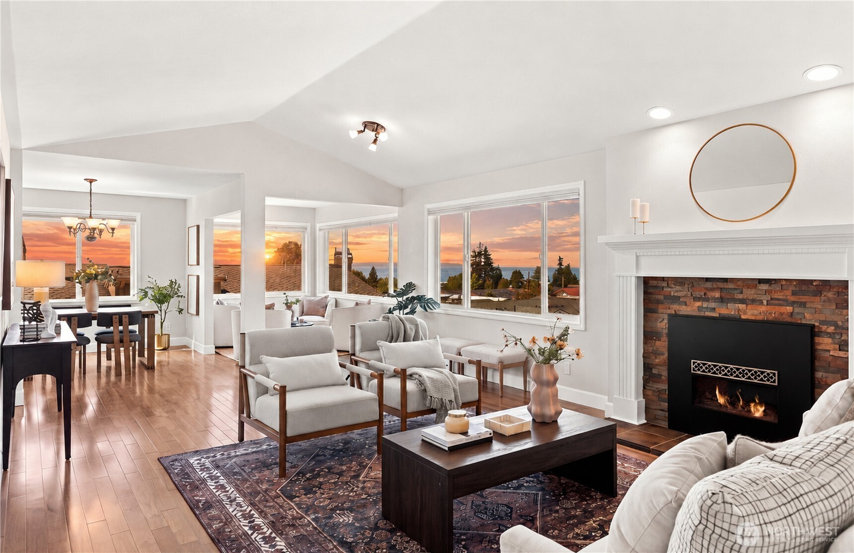 633 Main Street, Unit 202 Edmonds, WA 98020 - Photo 2 of 37 Gallery Image 2