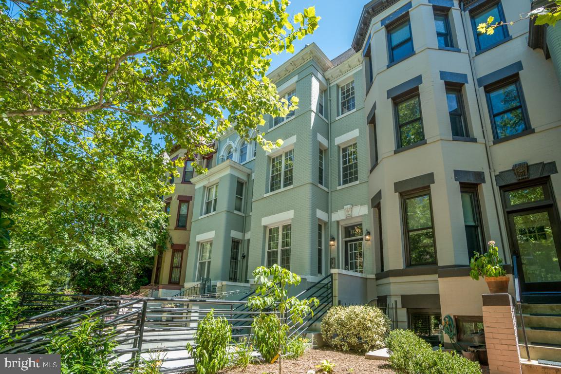 1126 Columbia Road Northwest, Unit 4 Washington, DC 20009 - Photo 1 of 44