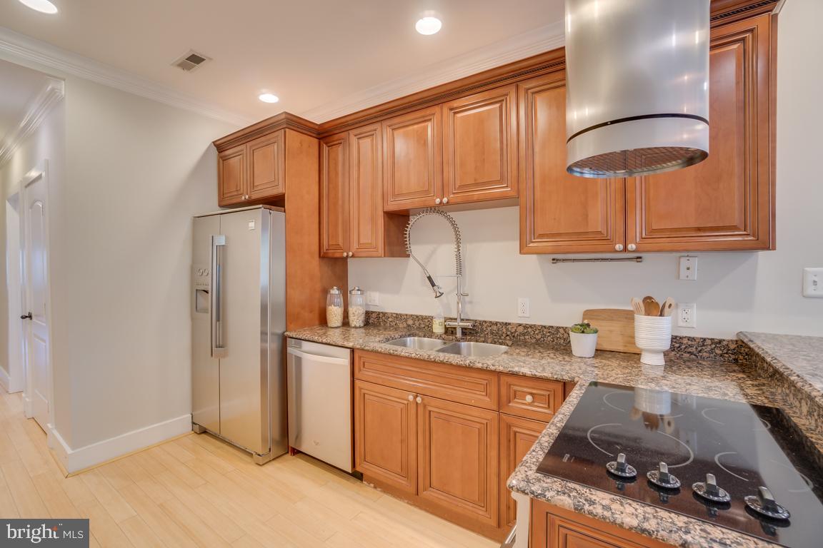 1126 Columbia Road Northwest, Unit 4 Washington, DC 20009 - Photo 11 of 44