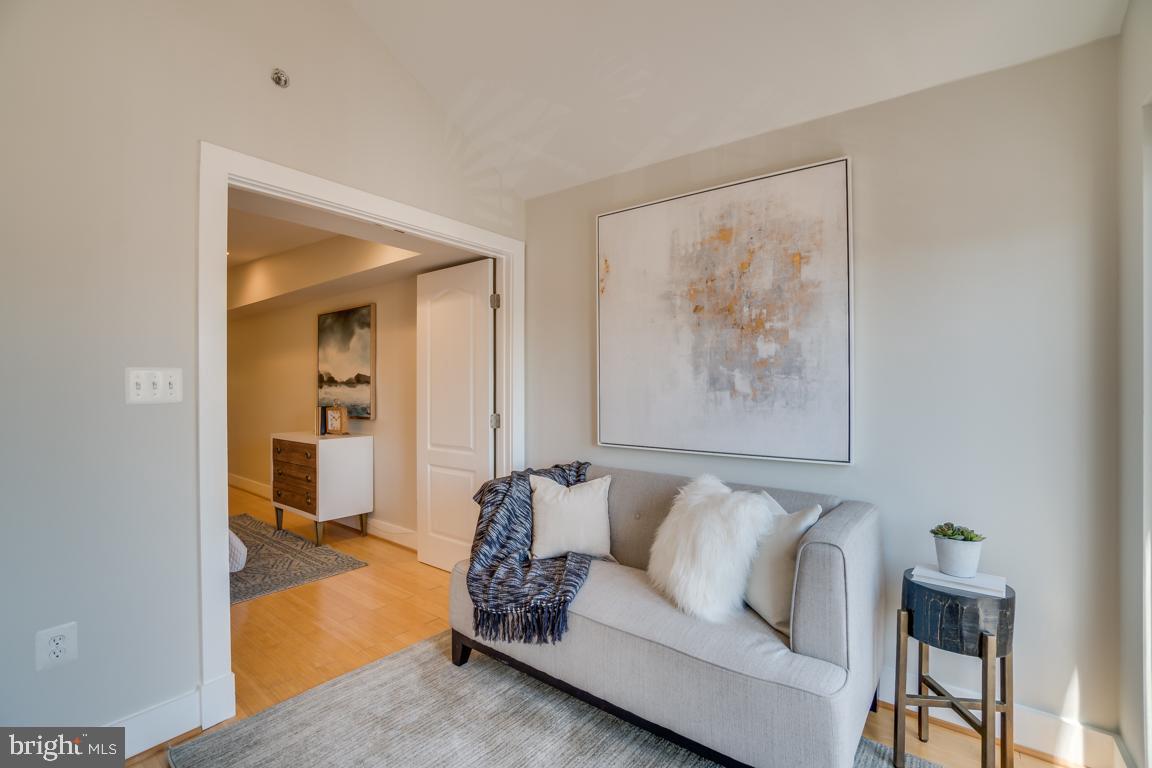 1126 Columbia Road Northwest, Unit 4 Washington, DC 20009 - Photo 23 of 44