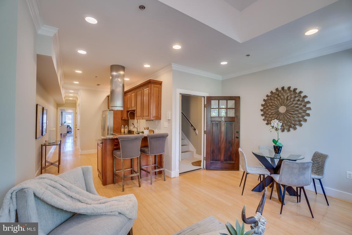1126 Columbia Road Northwest, Unit 4 Washington, DC 20009 - Photo 7 of 44