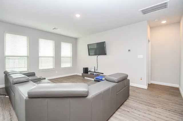 $2,600 | 4731 Bluestem Prairie Drive, Rosenberg, TX 77469