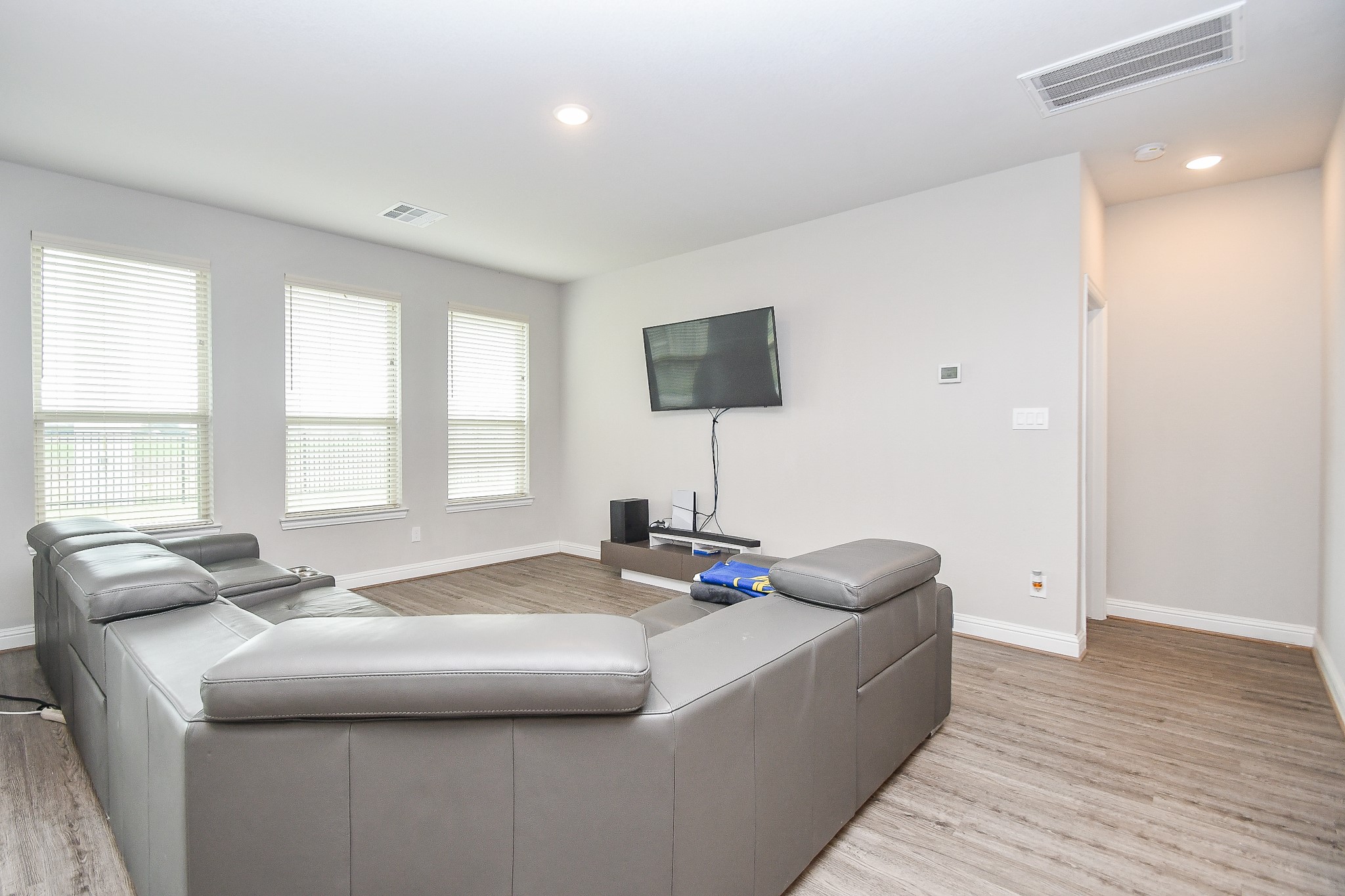 4731 Bluestem Prairie Drive Rosenberg, TX 77469 - Photo 12 of 32