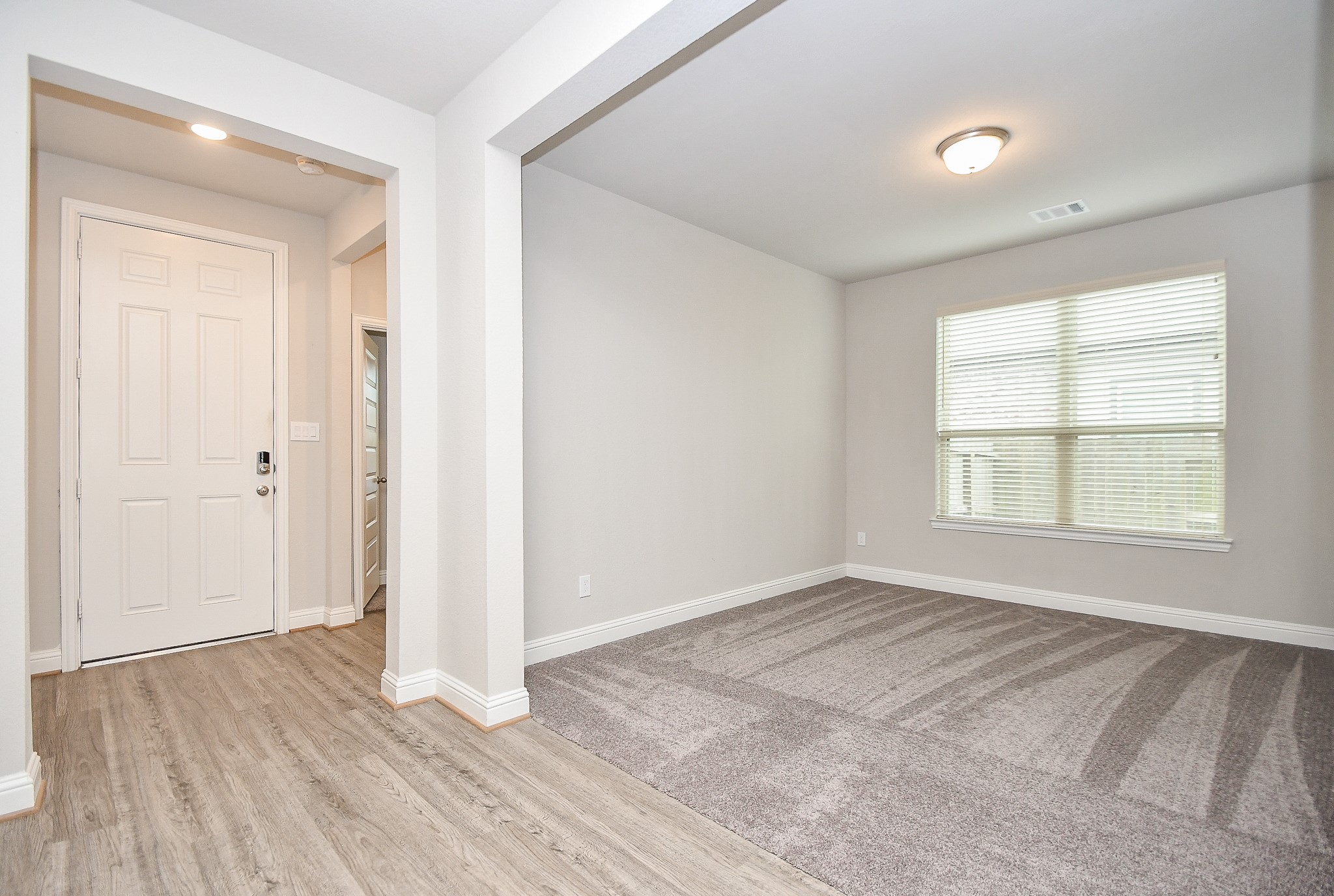 4731 Bluestem Prairie Drive Rosenberg, TX 77469 - Photo 3 of 32