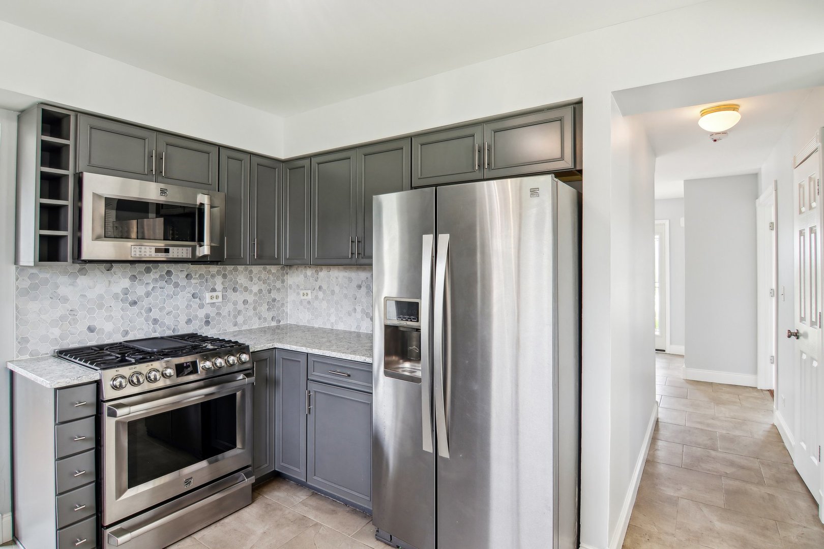 865 Cimarron Drive Cary, IL 60013 - Photo 13 of 53