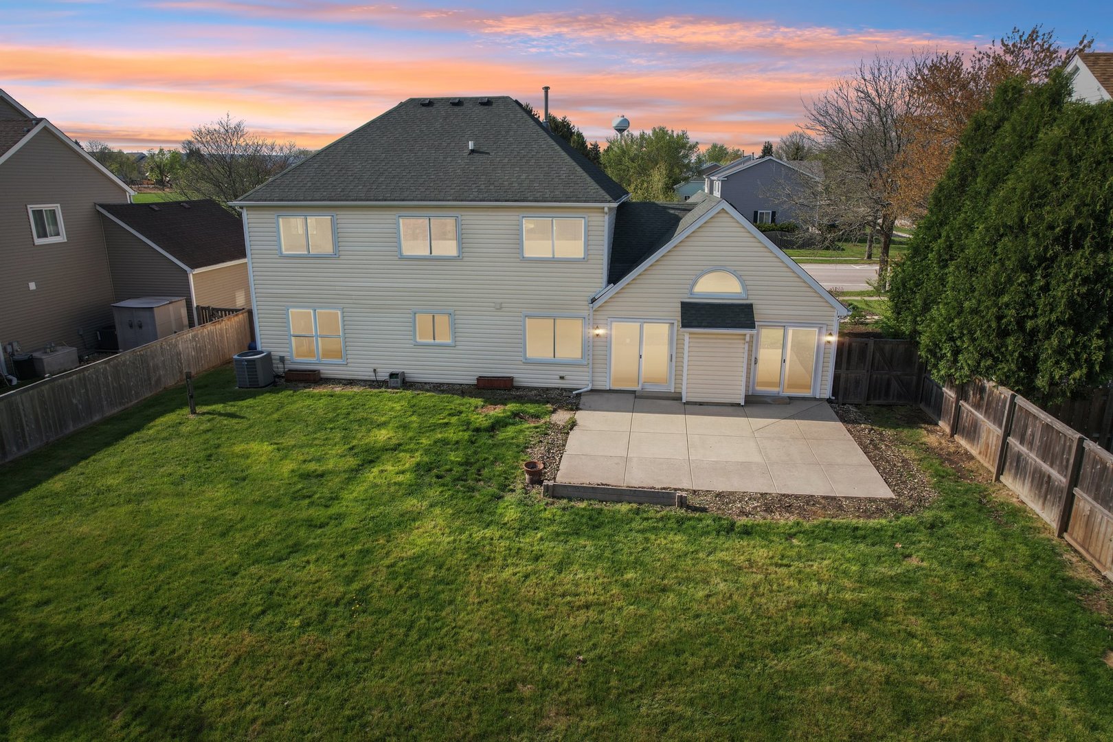 865 Cimarron Drive Cary, IL 60013 - Photo 36 of 53