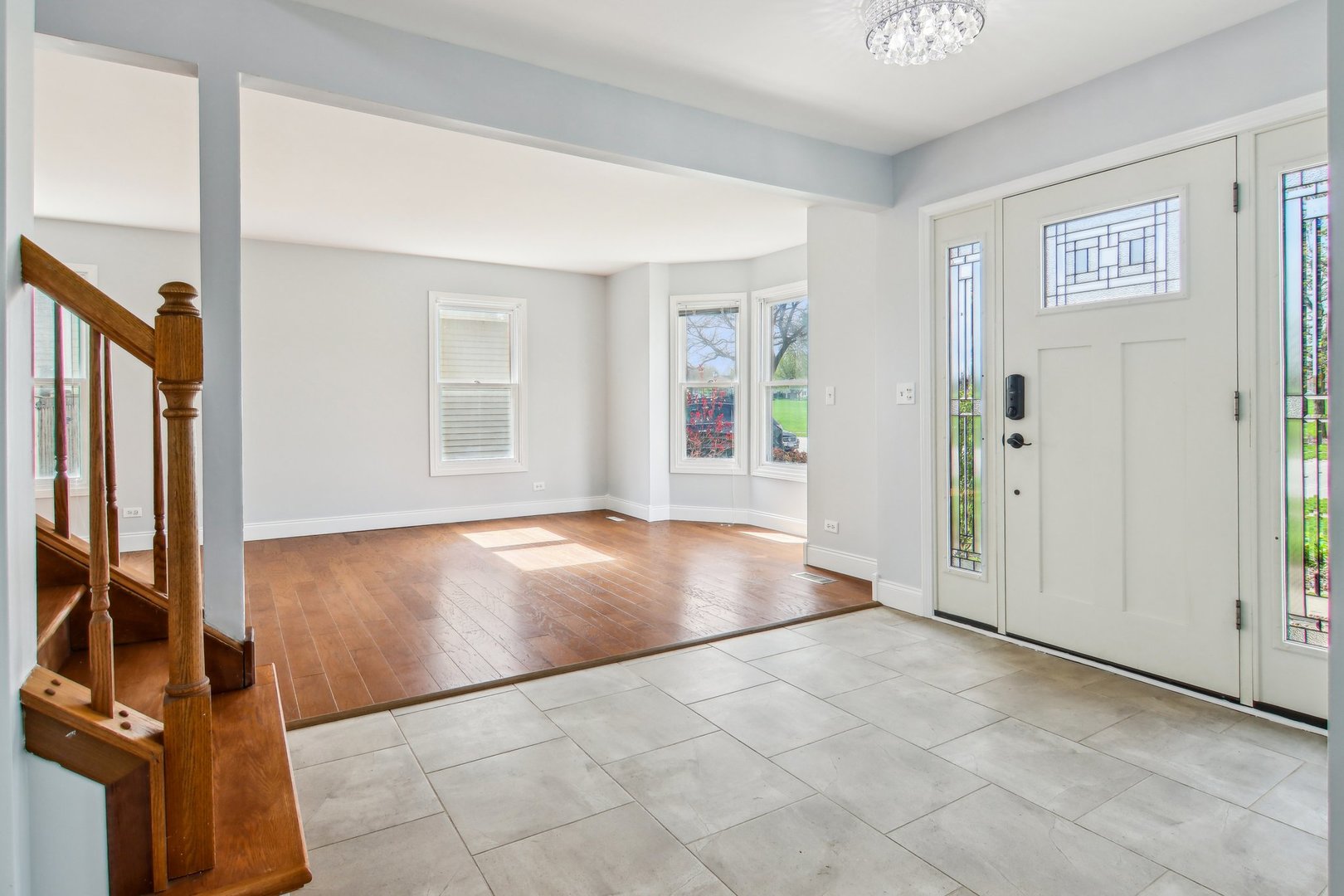 865 Cimarron Drive Cary, IL 60013 - Photo 4 of 53