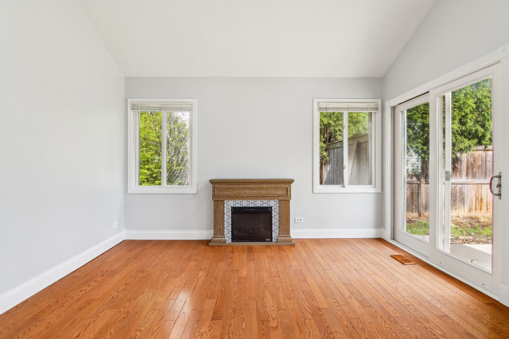 865 Cimarron Drive Cary, IL 60013 - Photo 6 of 53