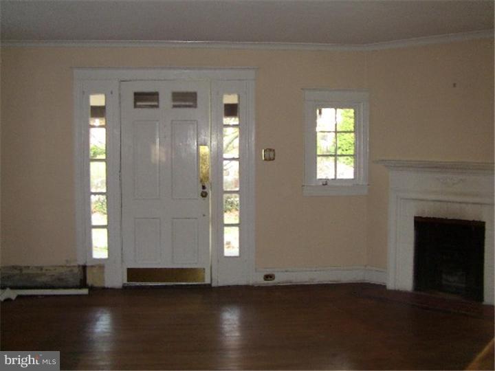 2906 Mapleshade Road Ardmore, PA 19003 - Photo 4 of 11