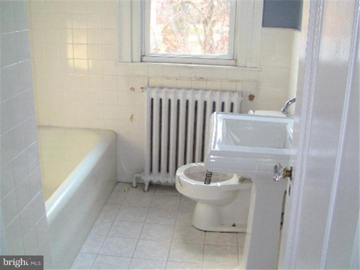 2906 Mapleshade Road Ardmore, PA 19003 - Photo 6 of 11