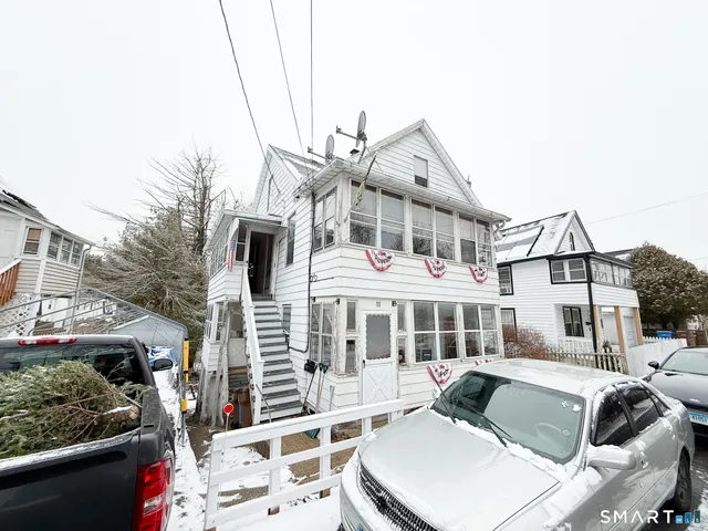 $399,999 | 111 Long Hill Avenue, Shelton, CT 06484