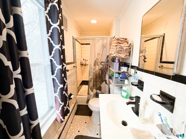 $399,999 | 111 Long Hill Avenue, Shelton, CT 06484