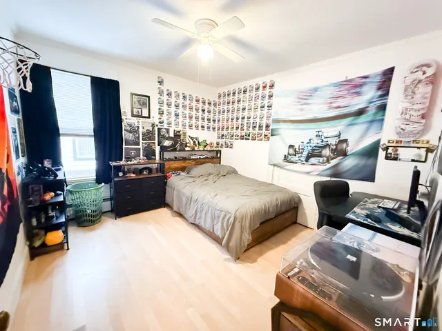 $399,999 | 111 Long Hill Avenue, Shelton, CT 06484