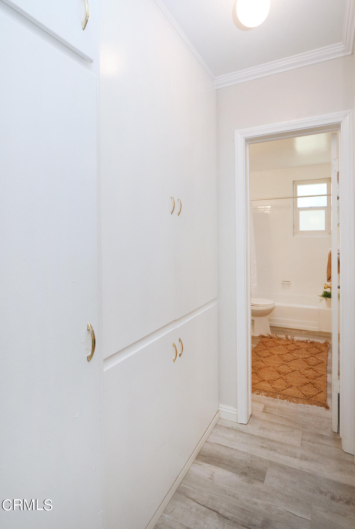 1023 East Appleton Street, Unit 5 Long Beach, CA 90802 - Photo 12 of 15 a view of an empty room