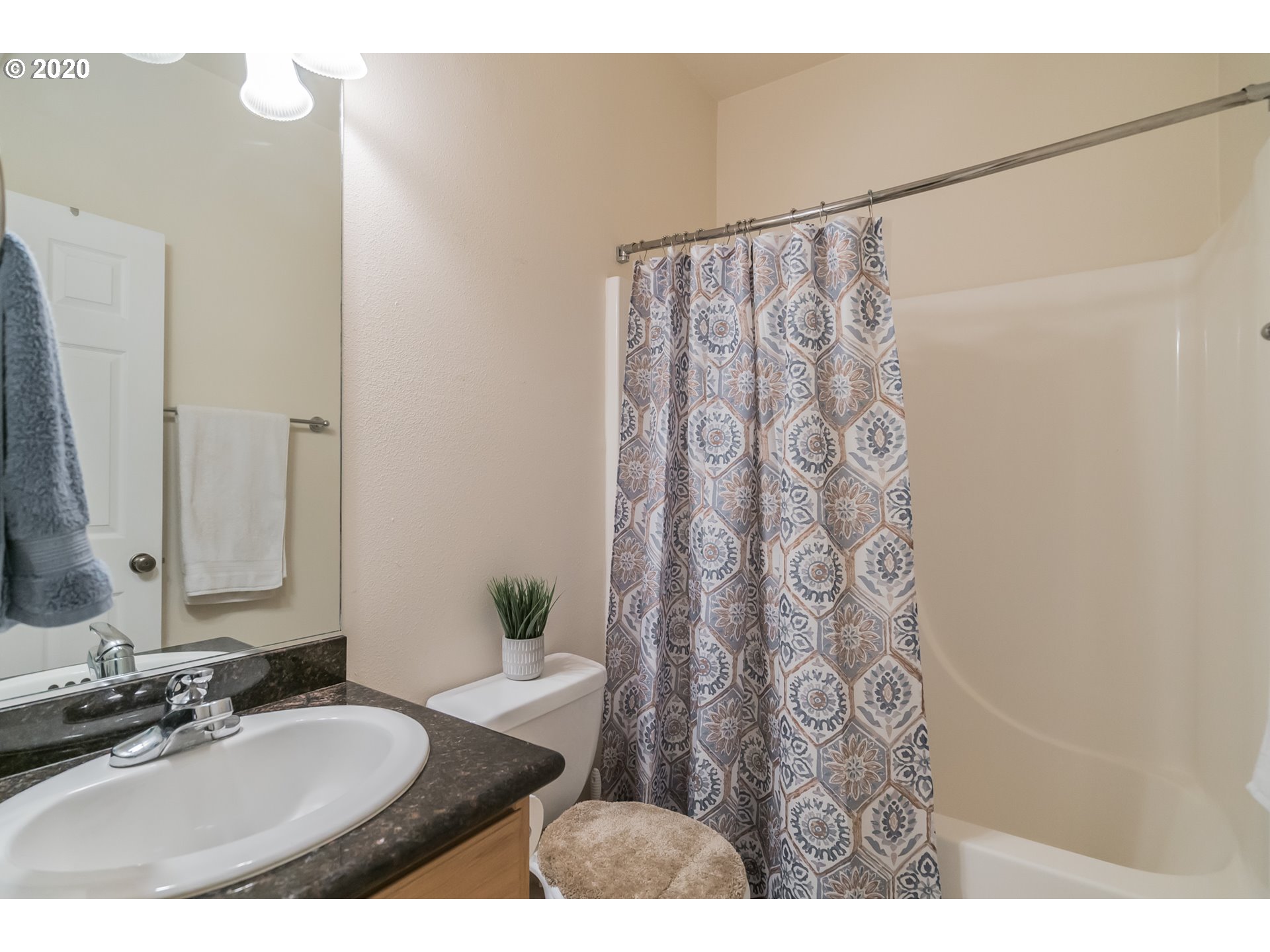 820 Springtree Lane West Linn, OR 97068 - Photo 6 of 28 Gallery Image 6