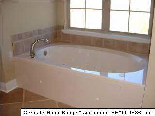 3207 Shadows Lake Boulevard Baton Rouge, LA 70816 - Photo 9 of 9 Gallery Image 9
