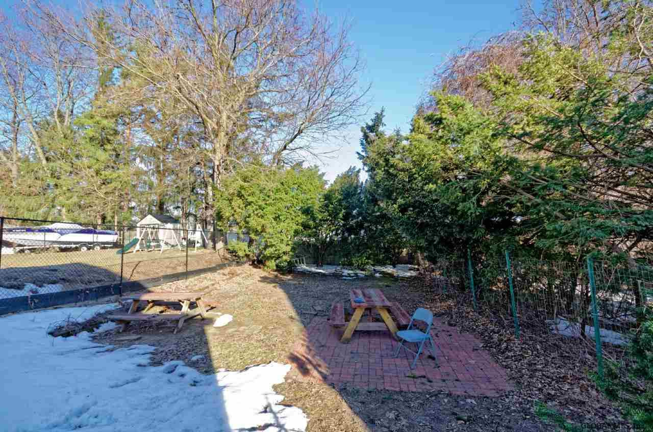 486 Bradford Road Schenectady, NY 12304 - Photo 22 of 25 Photo 22