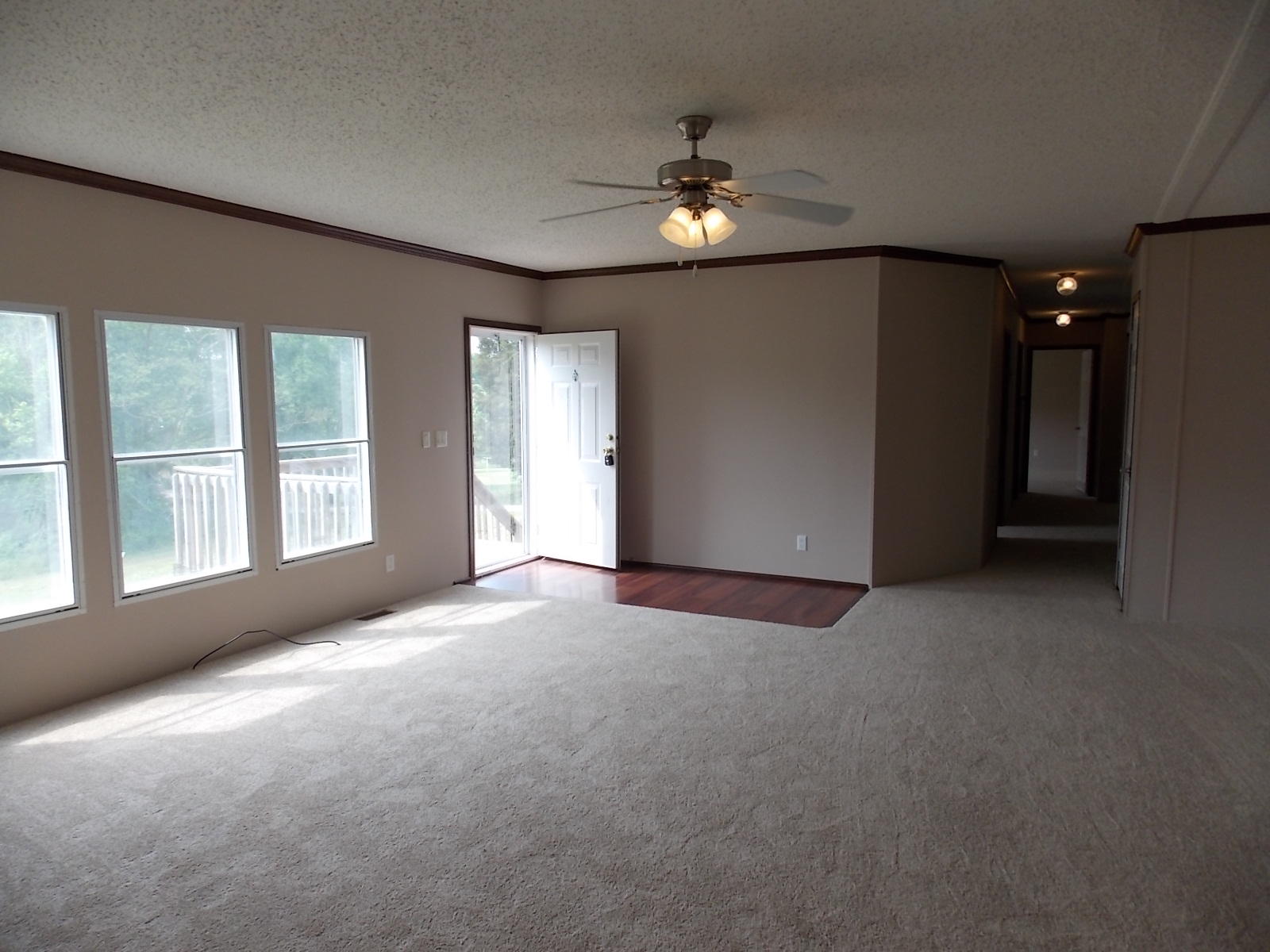 4749 Morganton Road Greenback, TN 37742 - Photo 9 of 25 Living Room