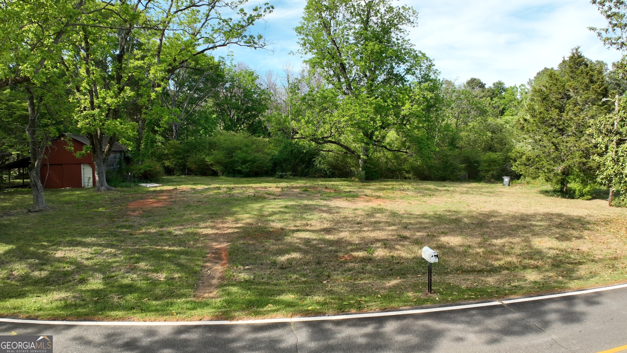 81 Old Bowdon Road Carrollton, GA 30117 - Photo 3 of 34