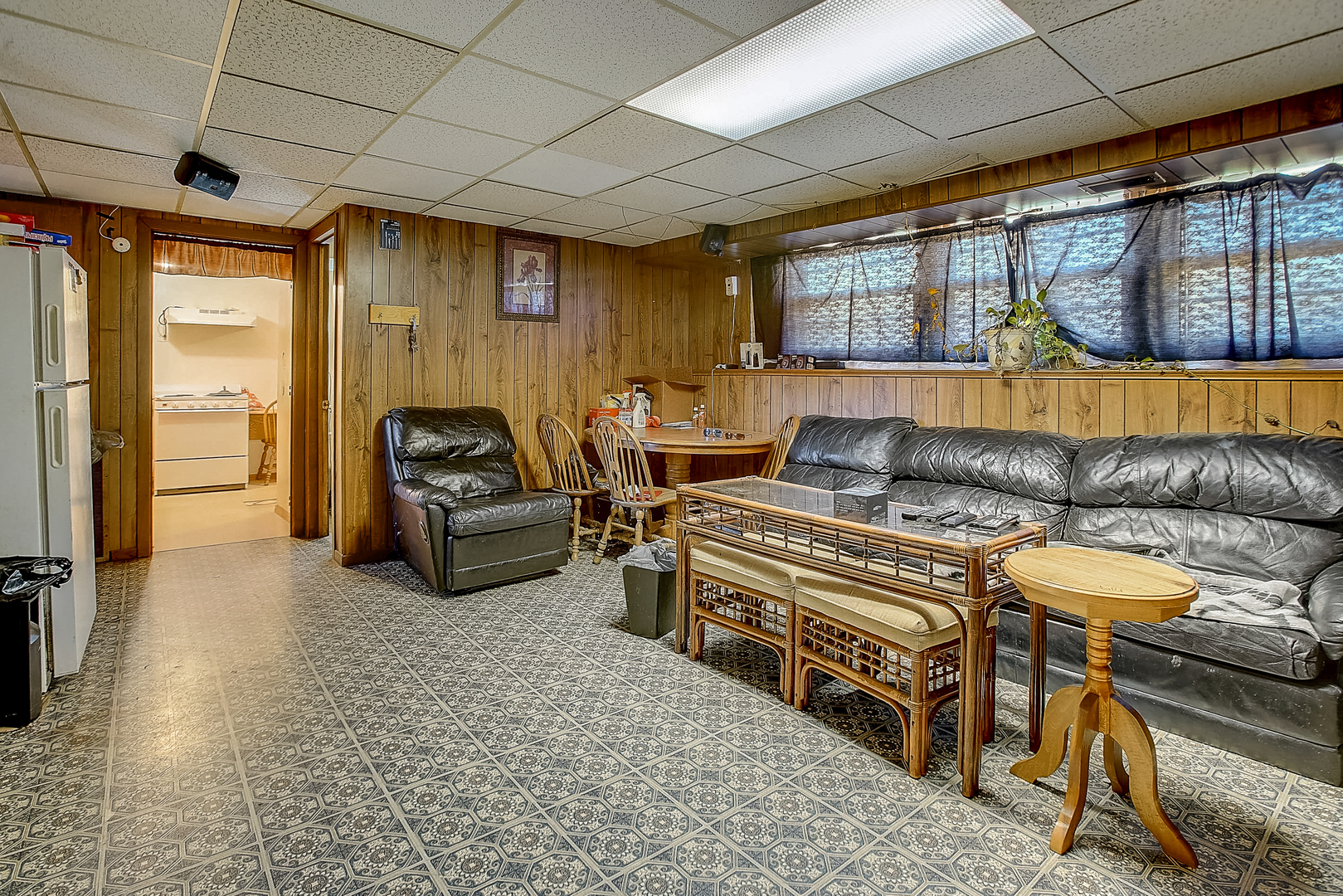 1014 Oak Ridge Road Carpentersville, IL 60110 - Photo 30 of 36 Gallery Image 30