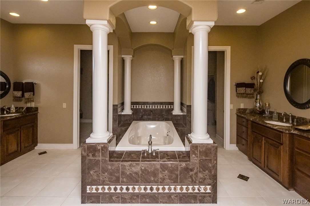 4318 Mercer Road Bullhead City, AZ 86429 - Photo 27 of 50 Gallery Image 27