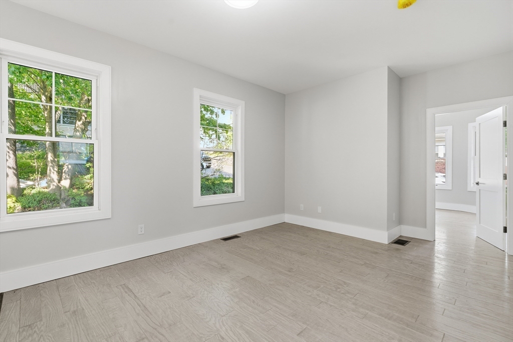 9 June Street, Unit 1 Boston, MA 02131 - Photo 17 of 31