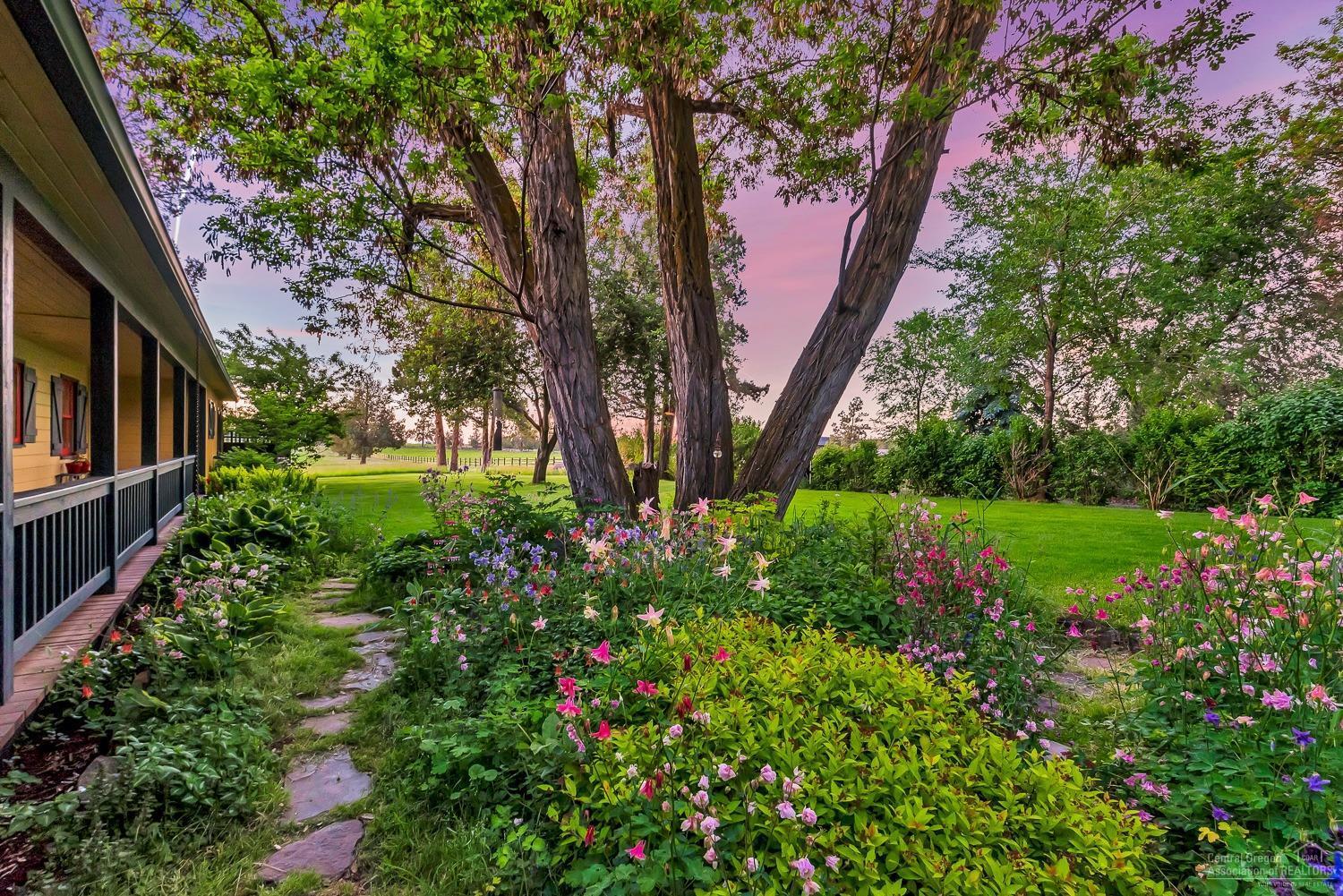 20325 Sturgeon Road Bend, OR 97703 - Photo 24 of 25 Additional Photo