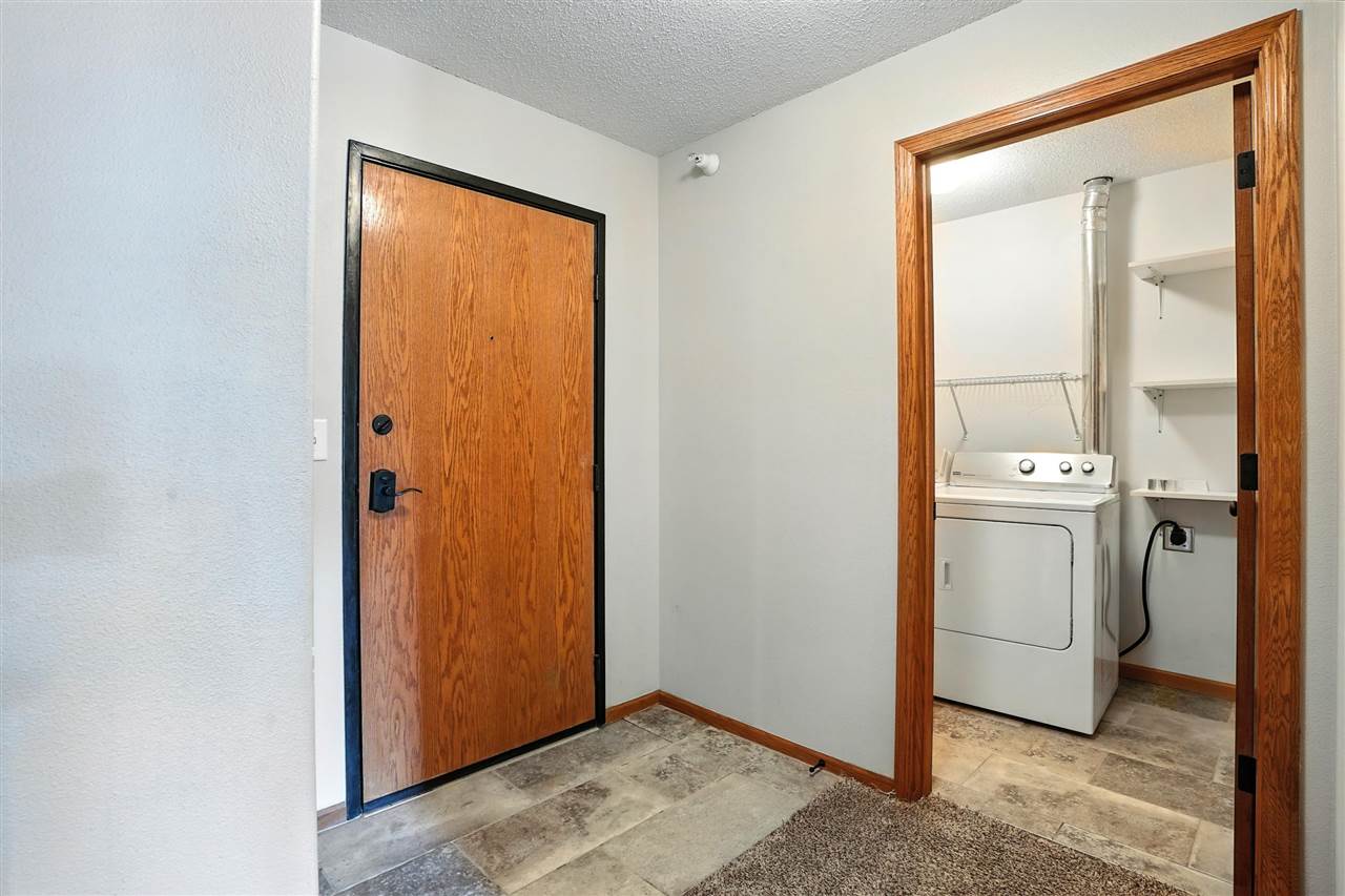 358 Camden Road Iowa City, IA 52245 - Photo 22 of 34 Gallery Image 22