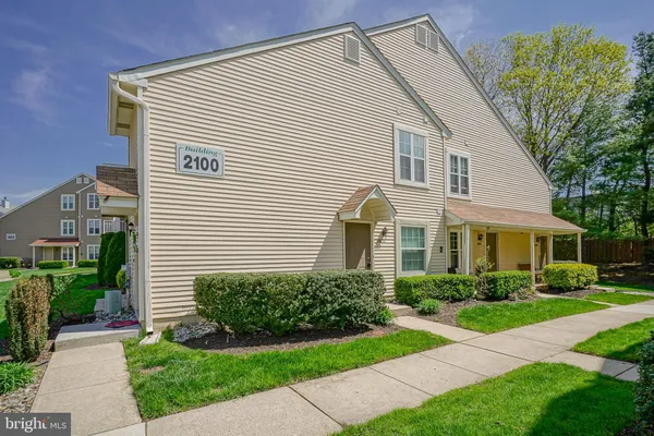 $1,950 | 2107 A Sedgefield Drive, Mount Laurel, NJ 08054