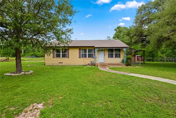 $325,000 | 806 Mary Lake Drive, Bryan, TX 77802