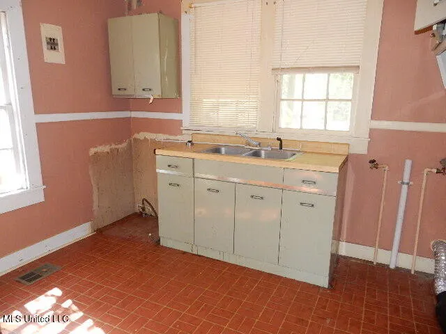 $82,000 | 203 Scott Street, Rosedale, MS 38769