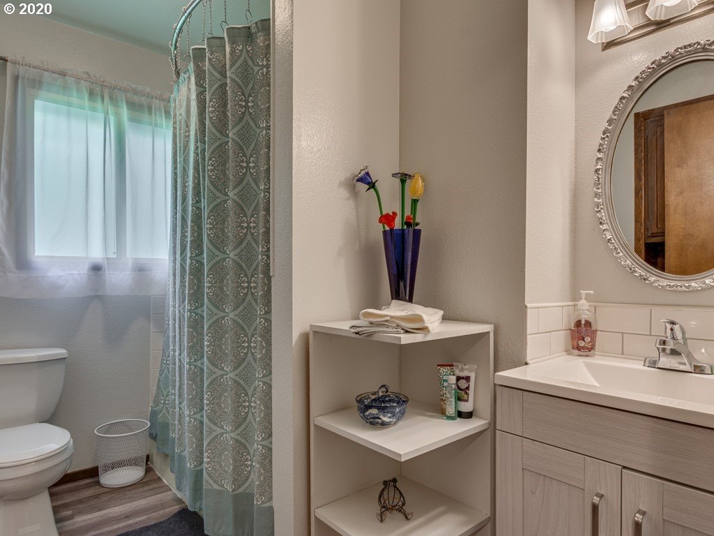 1341 Northwest Maple Lane Camas, WA 98607 - Photo 22 of 32 Gallery Image 22