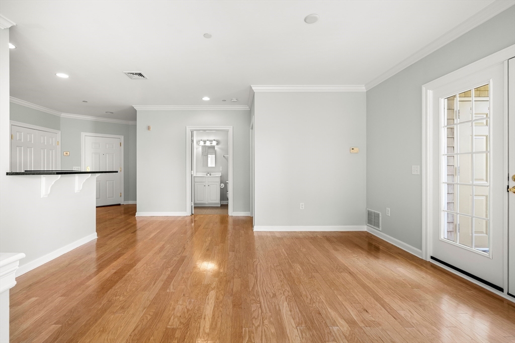 210 Chickering Road, Unit 307A North Andover, MA 01845 - Photo 12 of 42 Gallery Image 12