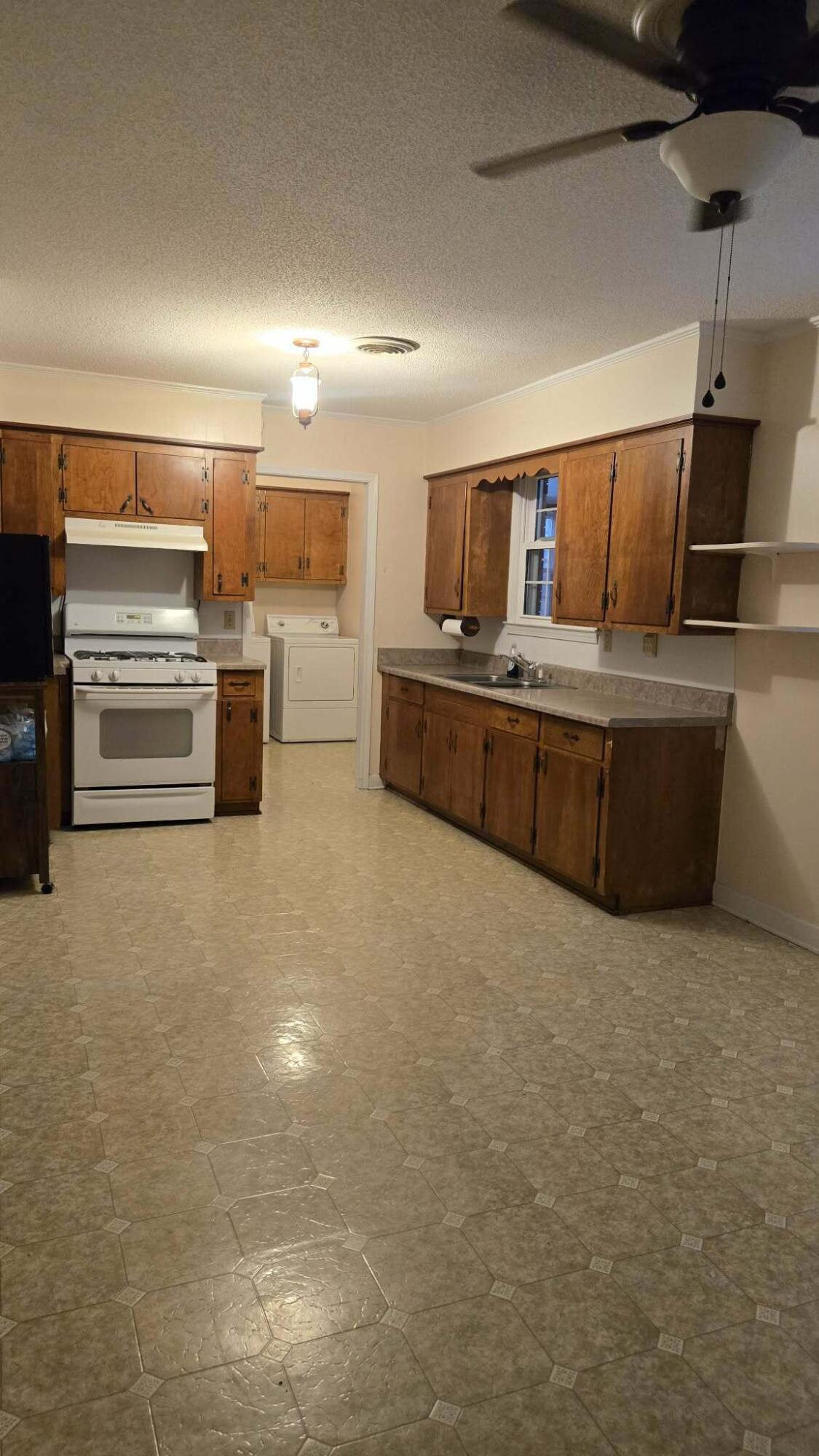 255 Keels Road Sumter, SC 29154 - Photo 5 of 22