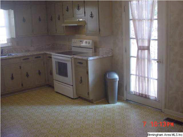 6201 Gunter Street Anniston, AL 36206 - Photo 8 of 27